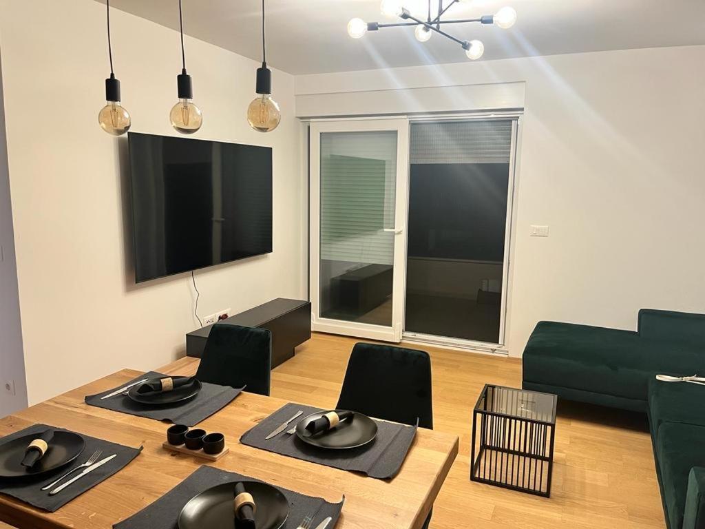 ザダルOlive Oasis Penthouse With Jacuzziアパートメント エクステリア 写真