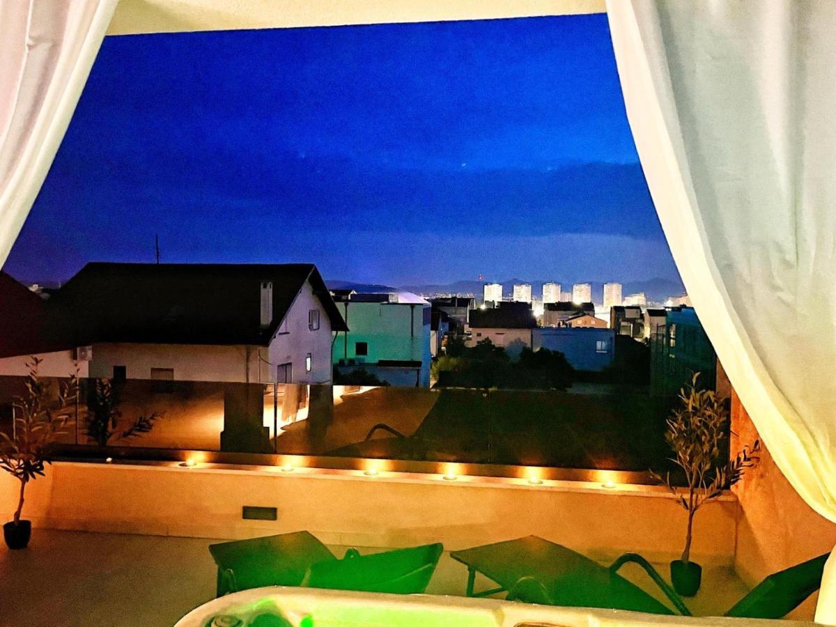 ザダルOlive Oasis Penthouse With Jacuzziアパートメント エクステリア 写真